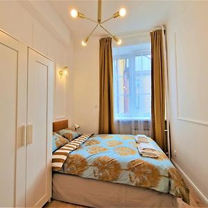 Camera standard con letto king size